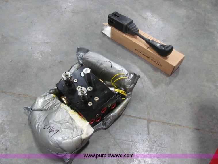 image for item L1968 Massey-Ferguson DL280 loader assembly