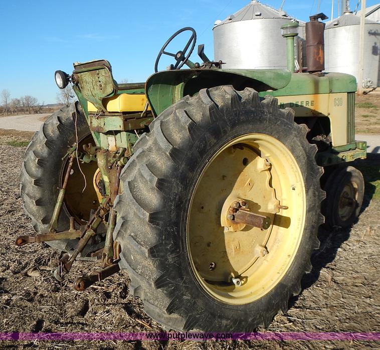 image for item L3589 John Deere 630 tractor