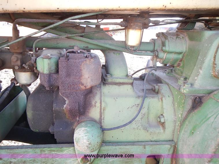 image for item L3589 John Deere 630 tractor