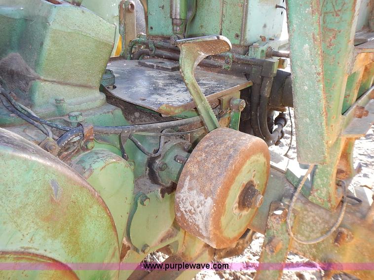 image for item L3589 John Deere 630 tractor