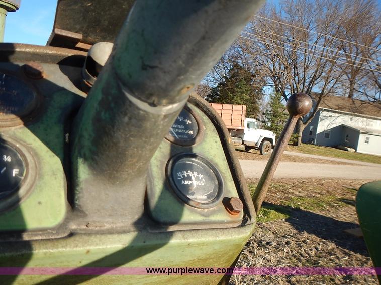 image for item L3589 John Deere 630 tractor