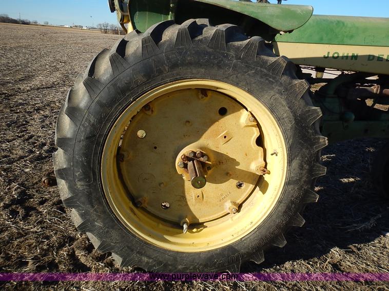 image for item L3589 John Deere 630 tractor