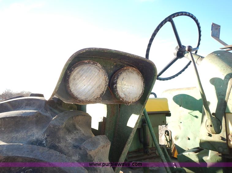 image for item L3589 John Deere 630 tractor