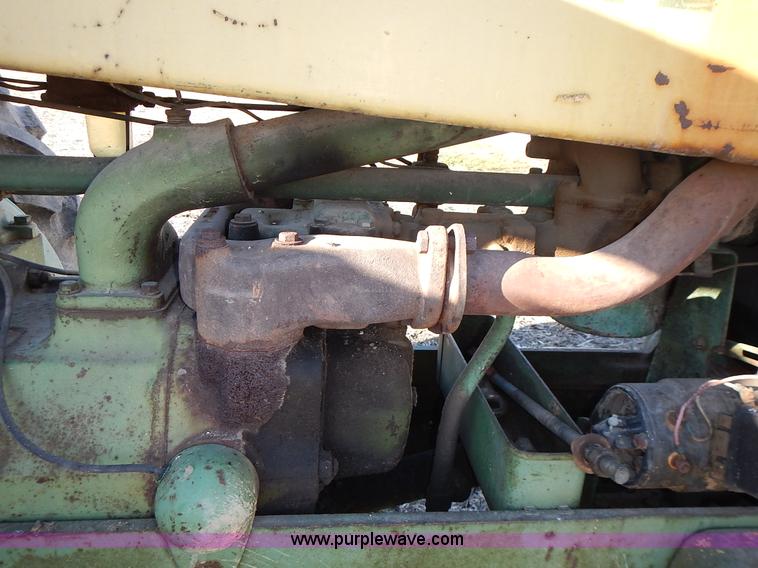 image for item L3589 John Deere 630 tractor