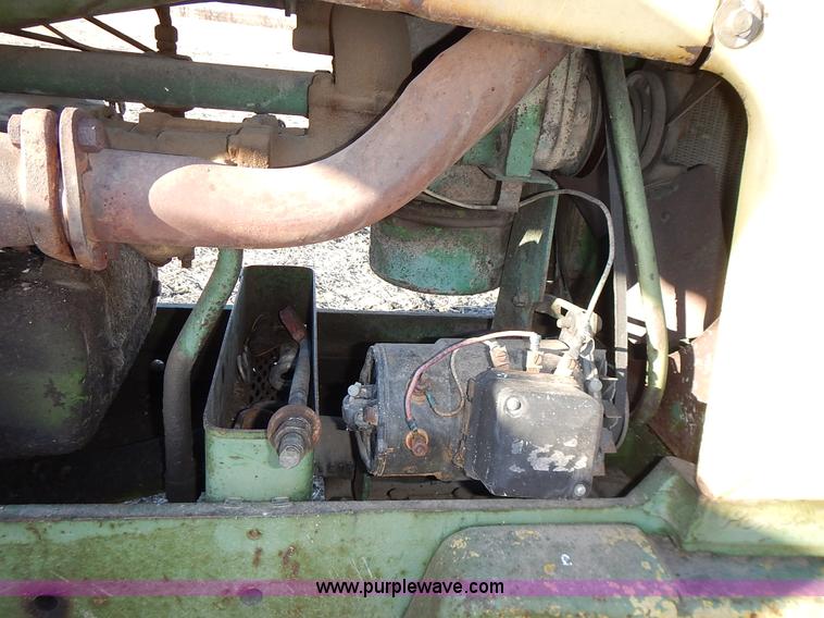 image for item L3589 John Deere 630 tractor