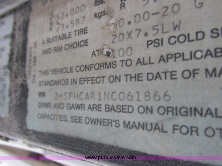 image for item L4128 1992 International 9400 grain truck