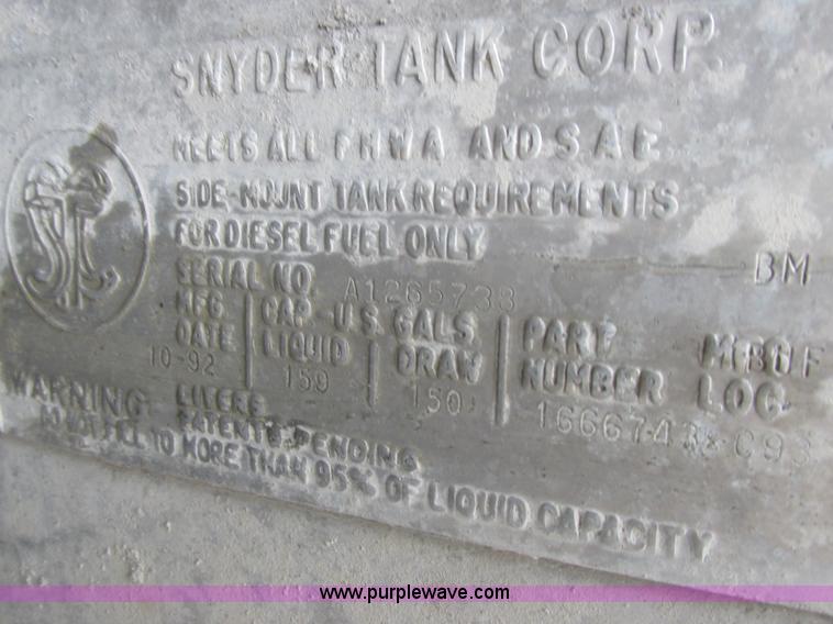 image for item L4130 1993 International 9400 grain truck