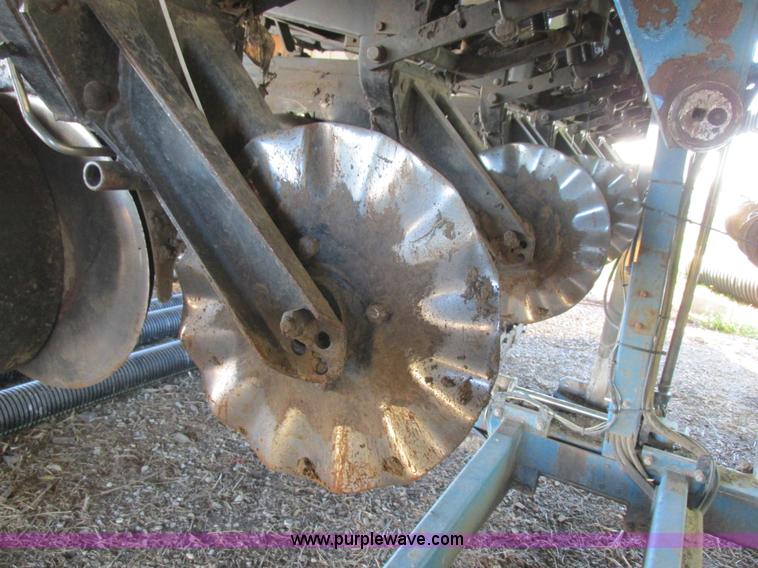 image for item L4143 Kinze 2500 planter