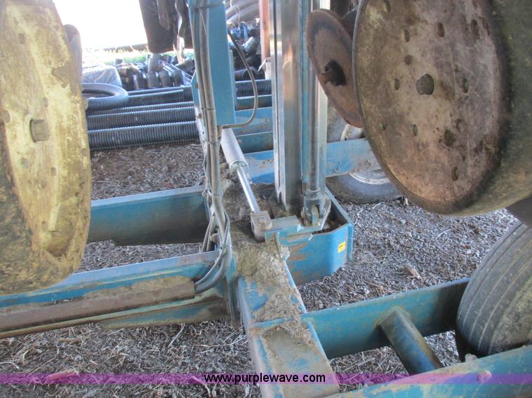 image for item L4143 Kinze 2500 planter