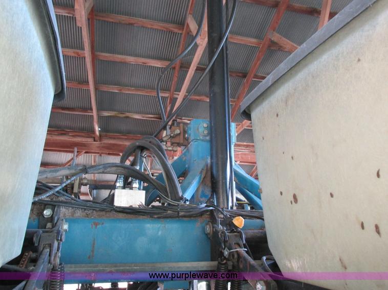 image for item L4143 Kinze 2500 planter