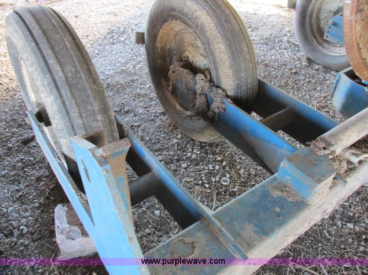 image for item L4143 Kinze 2500 planter