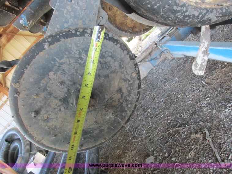 image for item L4143 Kinze 2500 planter