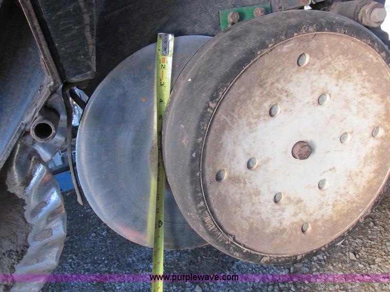 image for item L4143 Kinze 2500 planter