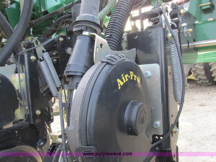 image for item L4149 2011 Great Plains YP-1625A split row planter