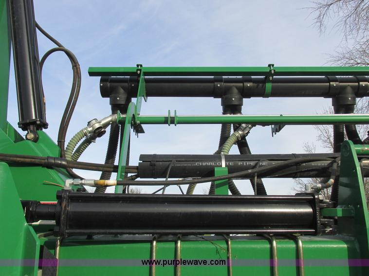 image for item L4149 2011 Great Plains YP-1625A split row planter