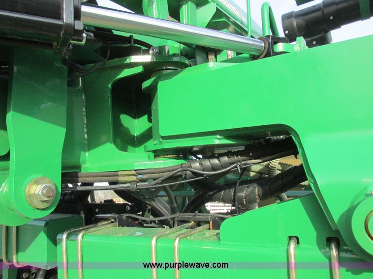 image for item L4149 2011 Great Plains YP-1625A split row planter