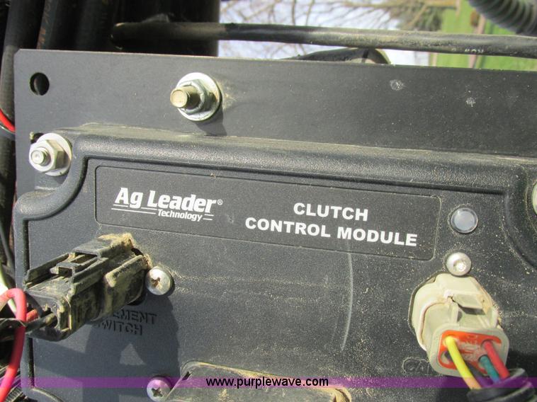 image for item L4149 2011 Great Plains YP-1625A split row planter