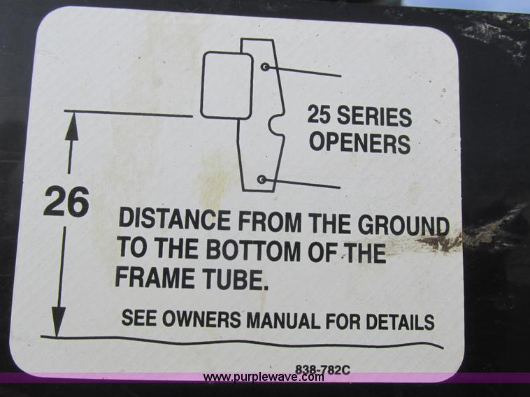 image for item L4149 2011 Great Plains YP-1625A split row planter