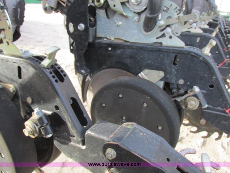 image for item L4149 2011 Great Plains YP-1625A split row planter