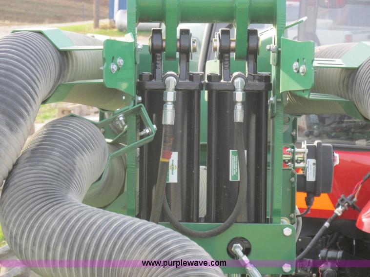 image for item L4149 2011 Great Plains YP-1625A split row planter