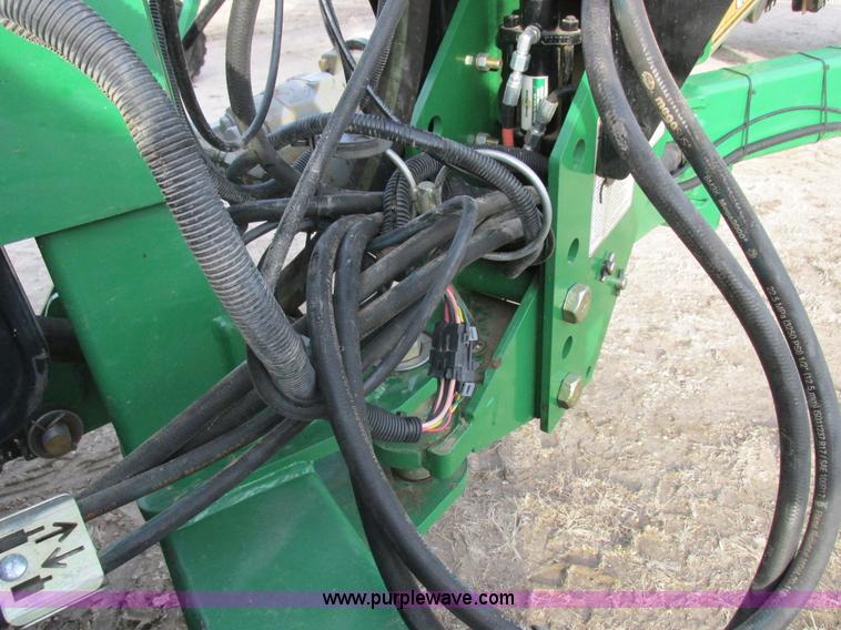 image for item L4149 2011 Great Plains YP-1625A split row planter