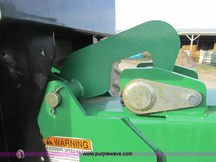 image for item L4149 2011 Great Plains YP-1625A split row planter