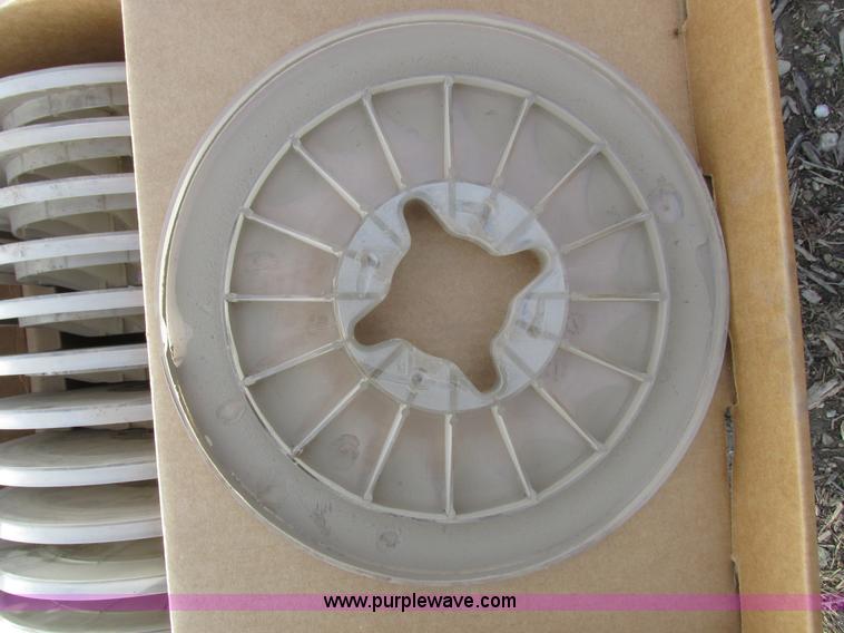 image for item L4149 2011 Great Plains YP-1625A split row planter