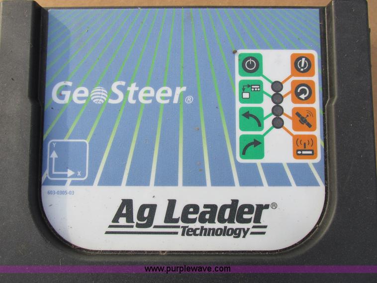 image for item L4149 2011 Great Plains YP-1625A split row planter