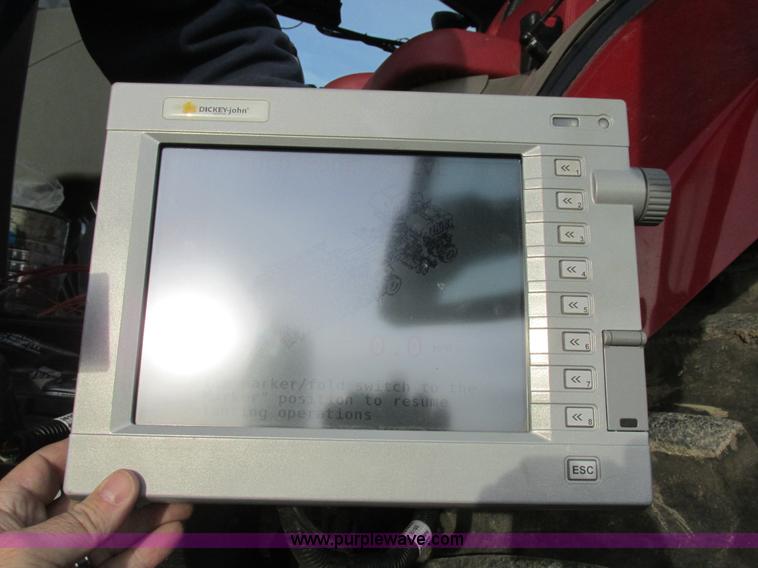 image for item L4149 2011 Great Plains YP-1625A split row planter