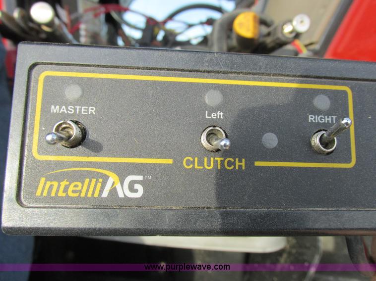 image for item L4149 2011 Great Plains YP-1625A split row planter