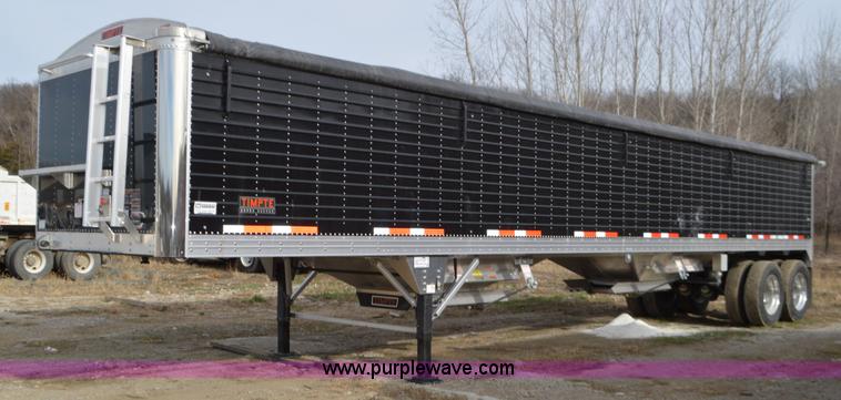 image for item L4582 2016 Timpte Super Hopper double hopper grain trailer