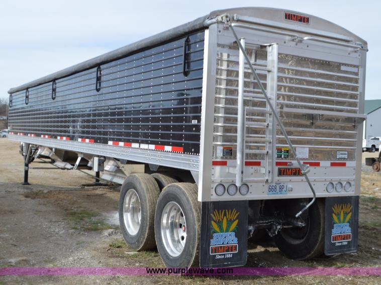 image for item L4582 2016 Timpte Super Hopper double hopper grain trailer