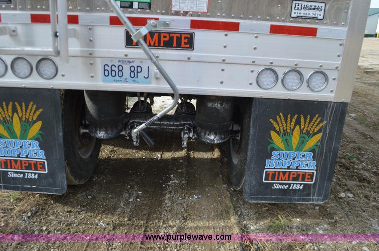 image for item L4582 2016 Timpte Super Hopper double hopper grain trailer