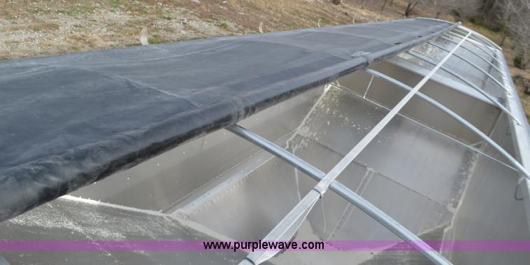 image for item L4582 2016 Timpte Super Hopper double hopper grain trailer