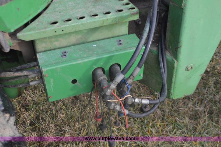 image for item L4633 1976 John Deere 4230 tractor