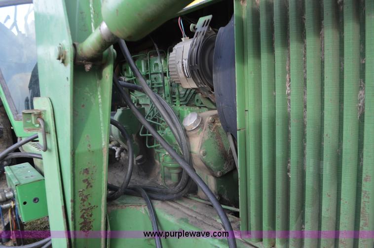 image for item L4633 1976 John Deere 4230 tractor