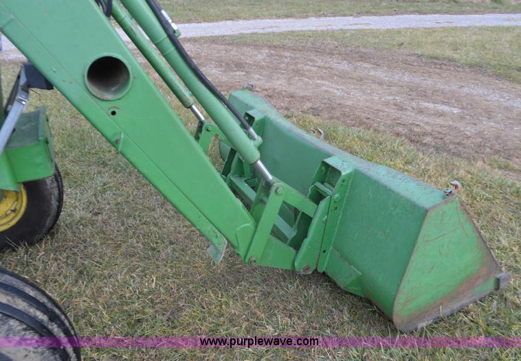 image for item L4633 1976 John Deere 4230 tractor