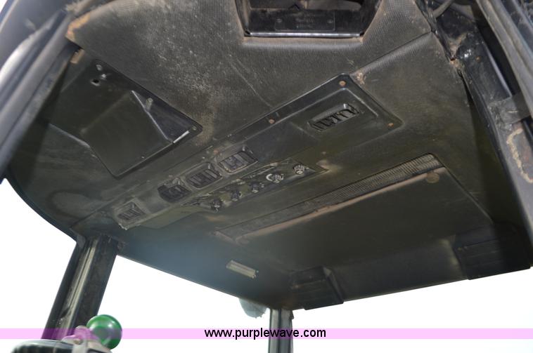 image for item L4633 1976 John Deere 4230 tractor