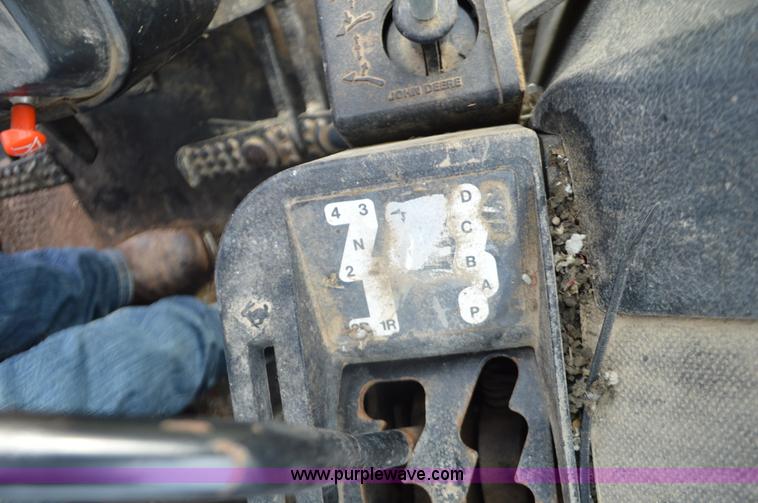 image for item L4633 1976 John Deere 4230 tractor