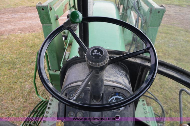 image for item L4633 1976 John Deere 4230 tractor