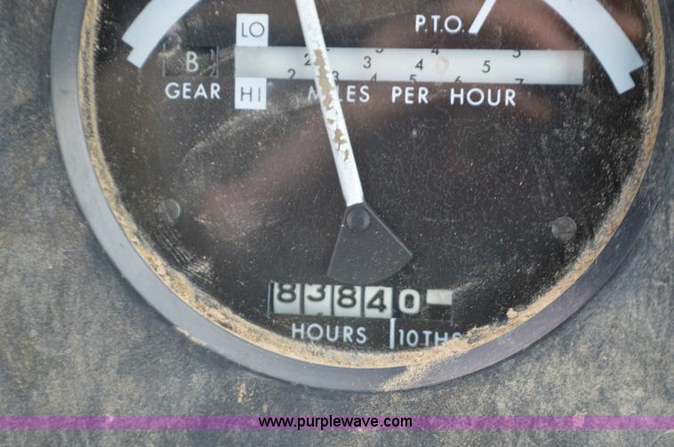 image for item L4633 1976 John Deere 4230 tractor