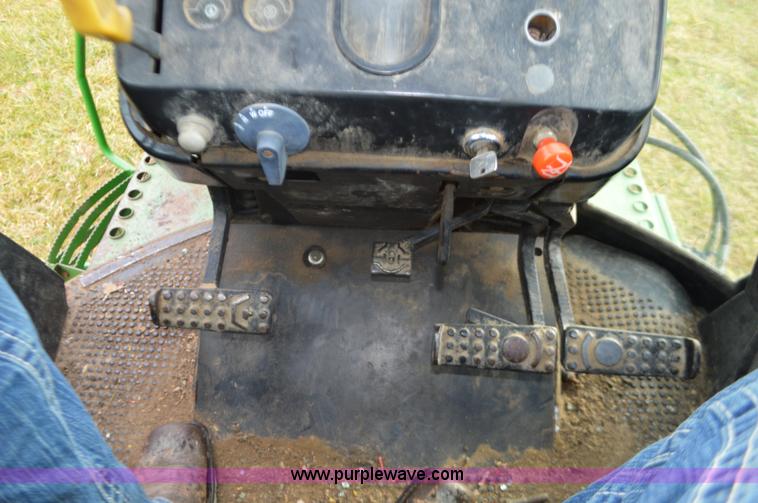 image for item L4633 1976 John Deere 4230 tractor