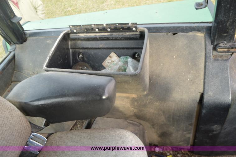 image for item L4633 1976 John Deere 4230 tractor