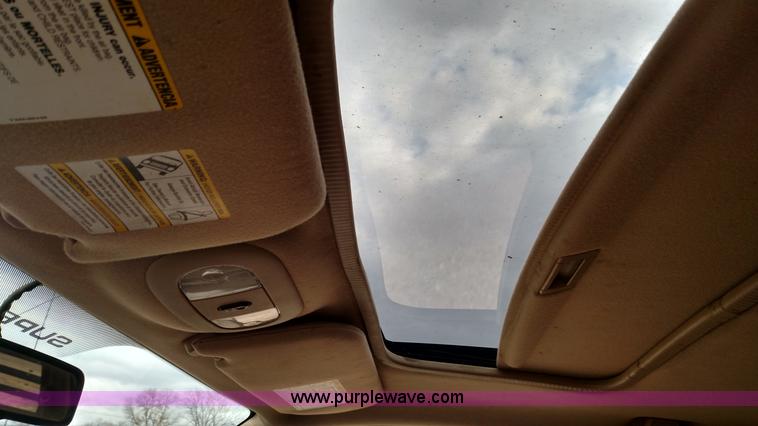 image for item L6037 2008 Ford F450 Super Duty Lariat King Ranch Crew Cab flatbed truck