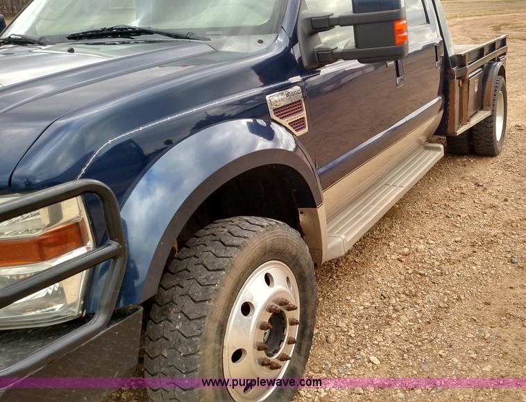 image for item L6037 2008 Ford F450 Super Duty Lariat King Ranch Crew Cab flatbed truck