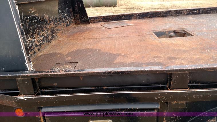 image for item L6037 2008 Ford F450 Super Duty Lariat King Ranch Crew Cab flatbed truck