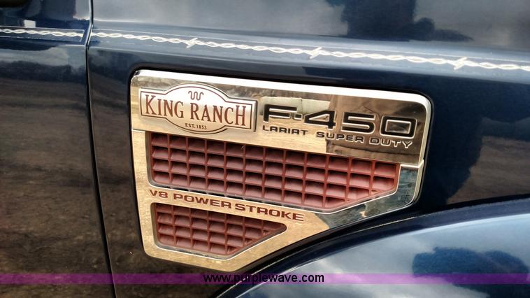 image for item L6037 2008 Ford F450 Super Duty Lariat King Ranch Crew Cab flatbed truck