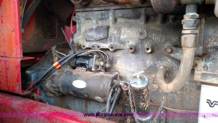 image for item L6076 1975 Versatile 800 4WD tractor