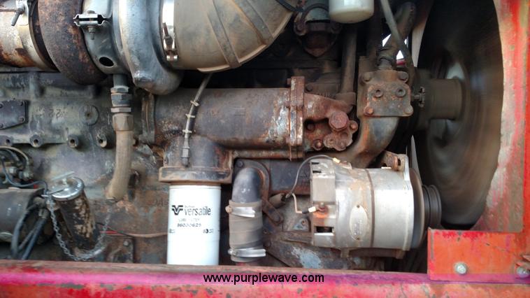 image for item L6076 1975 Versatile 800 4WD tractor