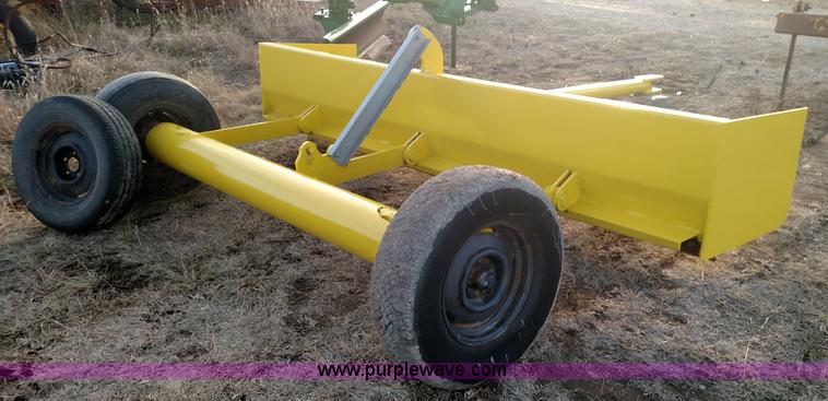 image for item L6078 Pull type scraper